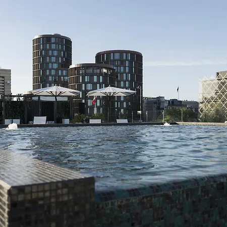 Nimb Hotel 5*