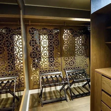 Nimb Hotel 5*
